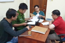 Khoi to 24 bi can trong duong day danh bac qua mang 30.000 ty dong hinh anh