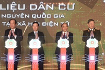 Thu tuong an nut kich hoat 2 he thong co so du lieu hinh anh