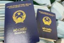 Cục Xuất nhập cảnh: 'Hộ chiếu mới của Việt Nam đúng chuẩn quốc tế'