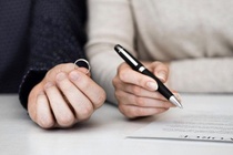 Không cấp dưỡng cho con sau ly hôn có thể bị xử lý hình sự