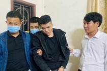 Bat giu 2 nghi pham mua ban hon 12.000 vien ma tuy tong hop hinh anh