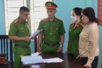 Mao nhan chau lanh dao, nguoi phu nu lua hang tram trieu dong xin viec hinh anh