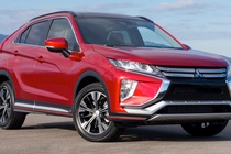 Mitsubishi Eclipse Cross - dan em Outlander ra mat hinh anh