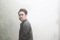 Le Hieu dau kho vi that tinh trong MV moi hinh anh