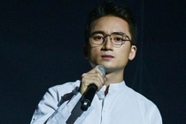 Phan Manh Quynh hat live da diet ca khuc ve cuoc doi Han Mac Tu hinh anh