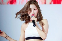 4 thành viên rời nhóm, CLC đứng trước nguy cơ tan rã
