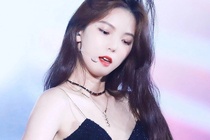 Nu ca si duoc tra luong sau 7 nam hoat dong hinh anh