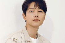 Phim cua Song Joong Ki bi chi trich vi dien vien '3 lan say xin' hinh anh