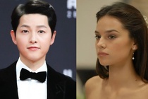 Song Joong Ki thong bao tai hon, co con hinh anh