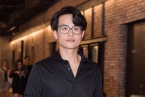 Thấy gì từ việc nhiều khán giả rao bán vé concert Hà Anh Tuấn