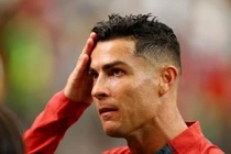 Báo Pháp: 'Không nên chọc giận Ronaldo'