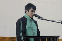 Tai xe hat vang CSGT xuong duong linh 10 nam tu hinh anh