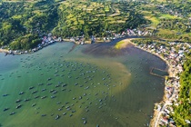 Phu Yen - diem kham pha bao phu boi sac xanh hinh anh
