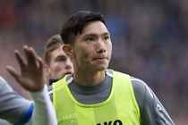 Van Hau va 8 cau thu chuan bi het hop dong voi Heerenveen hinh anh