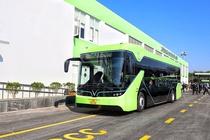 Hà Nội khai trương tuyến xe buýt điện đầu tiên