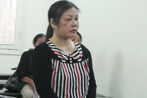 Duong vao tu cua nu cong an sau khi bi duoi khoi nganh hinh anh