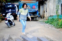 Cong an huyen Cu Kuin 'lam hien truong' tai nha nguoi to cao hinh anh