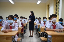 Ha Noi cho giao vien dat IELTS tu 6.5 di boi duong o nuoc ngoai hinh anh