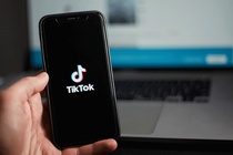 Cac truong dai hoc dau dau vi 'cho' tu van huong nghiep tren TikTok hinh anh