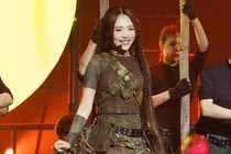 Phuong My Chi thang Em xinh hinh anh
