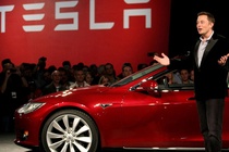 Gia co phieu Tesla sap giam 3 lan hinh anh