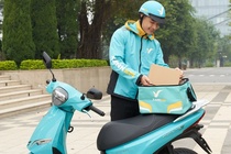 Xanh SM di giao do an, canh tranh voi Grab va ShopeeFood hinh anh