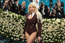 kim kardashian; lo bang sex; kim sieu vong 3; gia dinh kardashians ...
