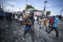 Canada điều tàu hải quân đến Haiti
