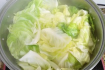 4 thuc pham dai ky voi bap cai can tranh keo 'ruoc hoa vao than' hinh anh