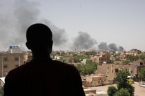 Hai tướng Sudan quyết đấu, đẩy khu vực tới bờ thảm họa nhân đạo