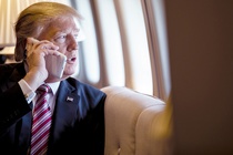 Phong cach 'hi no ai o' cua ong Trump khi dung Truth Social hinh anh