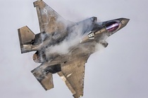 May bay F-35 ma Iran tuyen bo ban roi la tiem kich nguy hiem nhat hinh anh