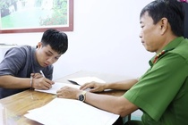 An Giang: Van dong doi tuong giet nguoi tron sang Campuchia dau thu hinh anh