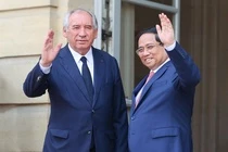Thu tuong Pham Minh Chinh hoi dam voi Thu tuong Phap hinh anh