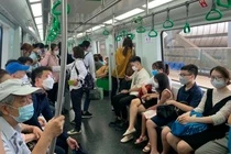 Tang gia ve tau Nhon - Ga Ha Noi va Cat Linh - Ha Dong tu ngay 1/8 hinh anh