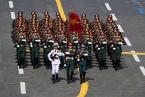 Hinh anh doan Quan doi Viet Nam duyet binh tai Quang truong Do hinh anh