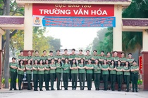 Danh tinh 34 nguoi mac quan phuc cong an trong anh gay sot MXH hinh anh