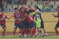Highlights CAHN 2-0 Makassar: Chien thang y nghia hinh anh