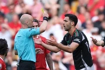 Arsenal thoat hiem ngoan muc hinh anh
