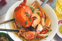 Bánh canh cua và 6 món hút khách bậc nhất ở TP.HCM