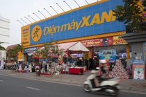 Thế Giới Di Động, VPBank, Techcombank cùng loạt tập đoàn rầm rộ 'tuyển quân'