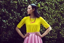 Khuay dong mua he bang cac set do color block hinh anh