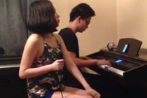 Toc Tien mac vay ngu cover hit 'Yeu xa' cua Vu Cat Tuong hinh anh