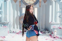 Jennie (BlackPink) goi cam khi dong phim hinh anh