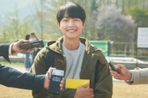 Hình ảnh Song Joong Ki trong 'Cậu út nhà tài phiệt' bị phản ứng