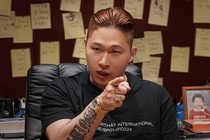 Rapper Hàn bị sử dụng hình ảnh để quảng cáo cơ sở giải trí người lớn