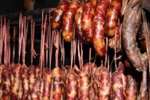 Lợn bản, trâu gác bếp cháy hàng từ Tết dương lịch