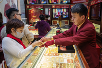 Nguoi 'du dinh' vang dang lo gan 20 trieu dong/luong hinh anh