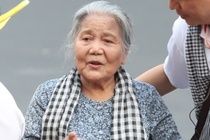 NSUT Le Thien noi ve hoat canh o le dieu binh 30/4: 'Toi da bat khoc' hinh anh
