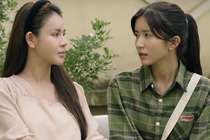 Vai dien cua Ngoc Huyen gay kho chiu hinh anh